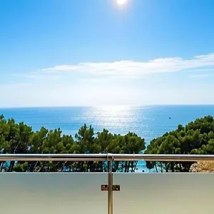 Sea Sparkle Luxury Apartment
